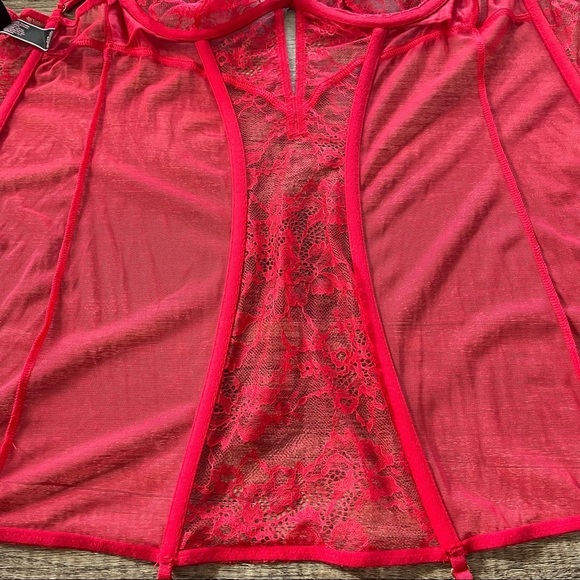 Victoria's Secret Lingerie Size 34B - Picture 8 of 10